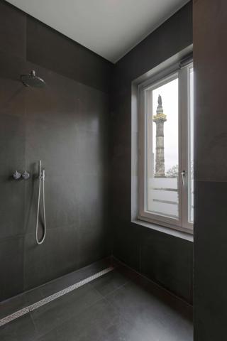 Rue Royale Bruxelles,1000,5 Bedrooms Bedrooms,5 Rooms Rooms,House,Rue Royale,5141922