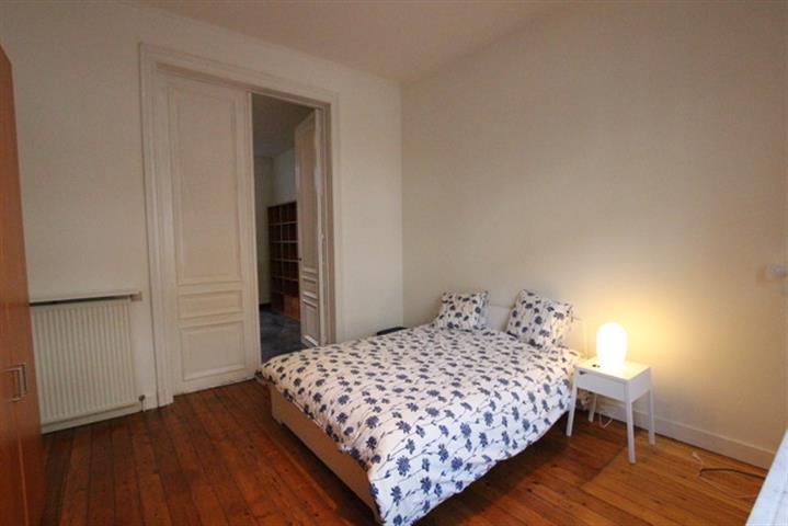 231 Rue du Noyer Brussels,1000,5 Bedrooms Bedrooms,5 Rooms Rooms,5 BathroomsBathrooms,House,Rue du Noyer,5246084