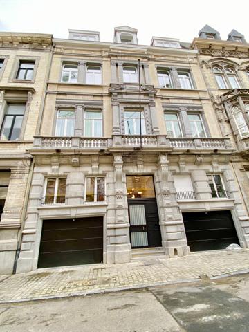 30 Rue de l'Association Bruxelles,1000,2 Slaaplamers Slaaplamers,2 Kamers Kamers,2 BadkamersBadkamers,Apartment,Rue de l'Association,2,5936501