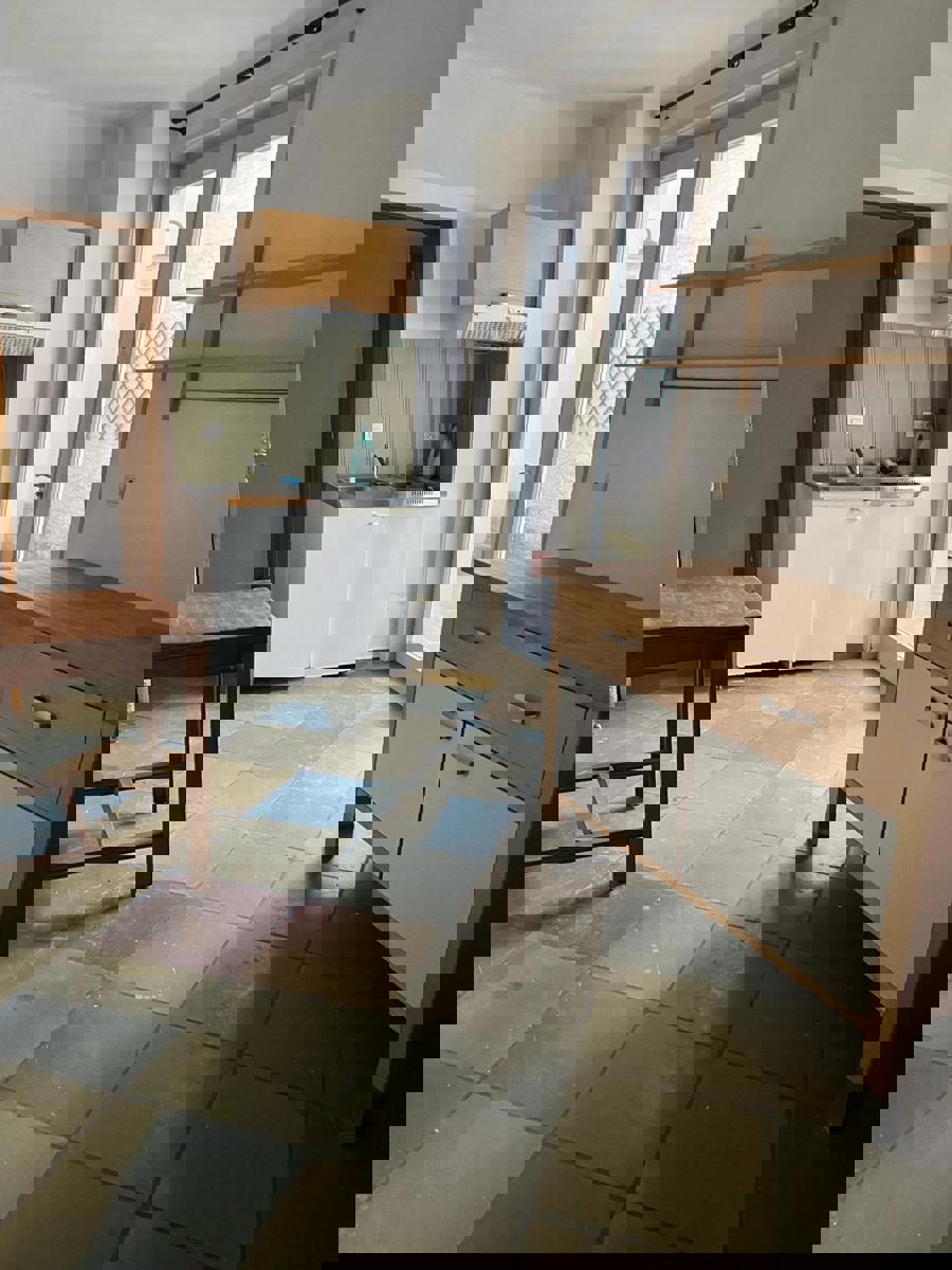 1 Rue Meyerbeer Forest,1190,1 BathroomBathrooms,Apartment,Rue Meyerbeer,6828926