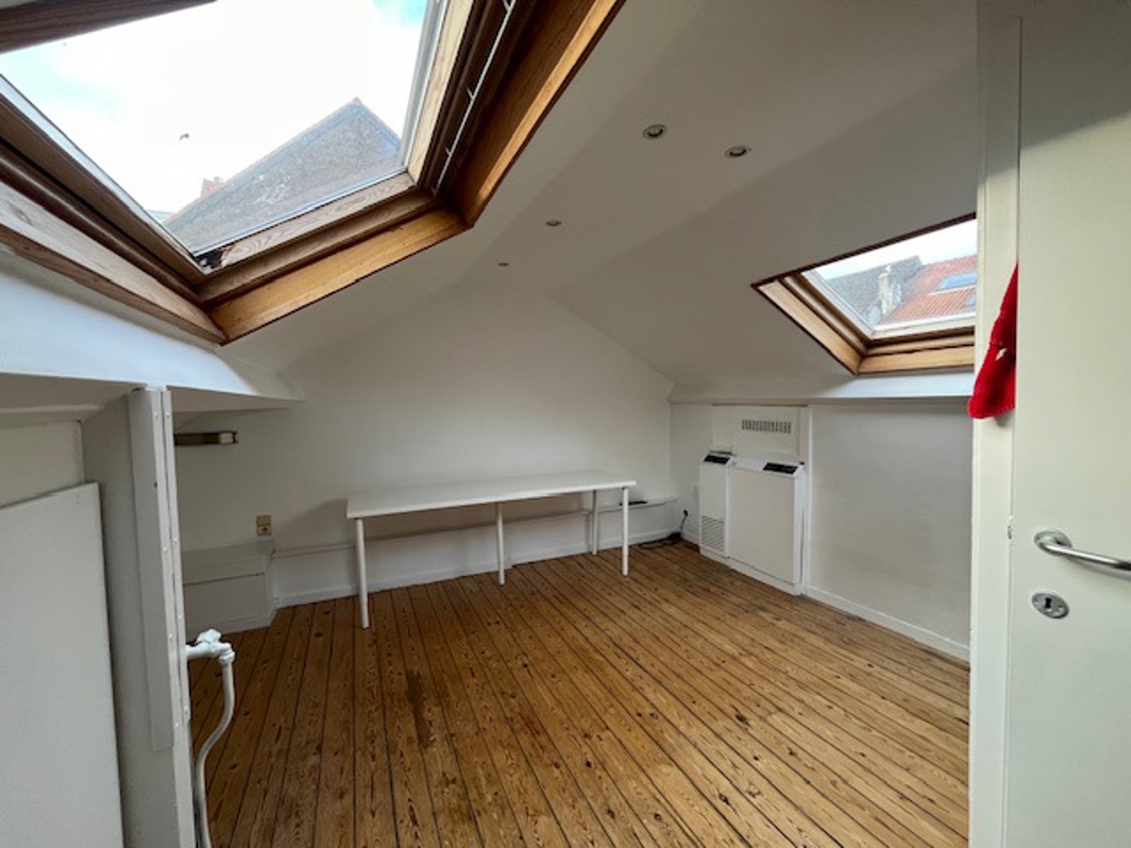 319 Rue Vanderkindere Uccle,1180,3 Bedrooms Bedrooms,3 Rooms Rooms,1 BathroomBathrooms,House,Rue Vanderkindere,7617466