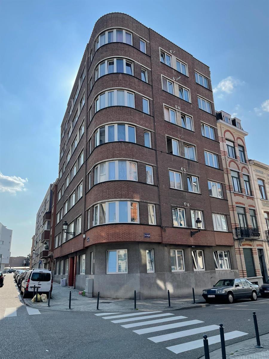 48 Rue Max Roos Schaerbeek,1030,1 Bedroom Bedrooms,1 Room Rooms,1 BathroomBathrooms,Apartment,Rue Max Roos,7701934