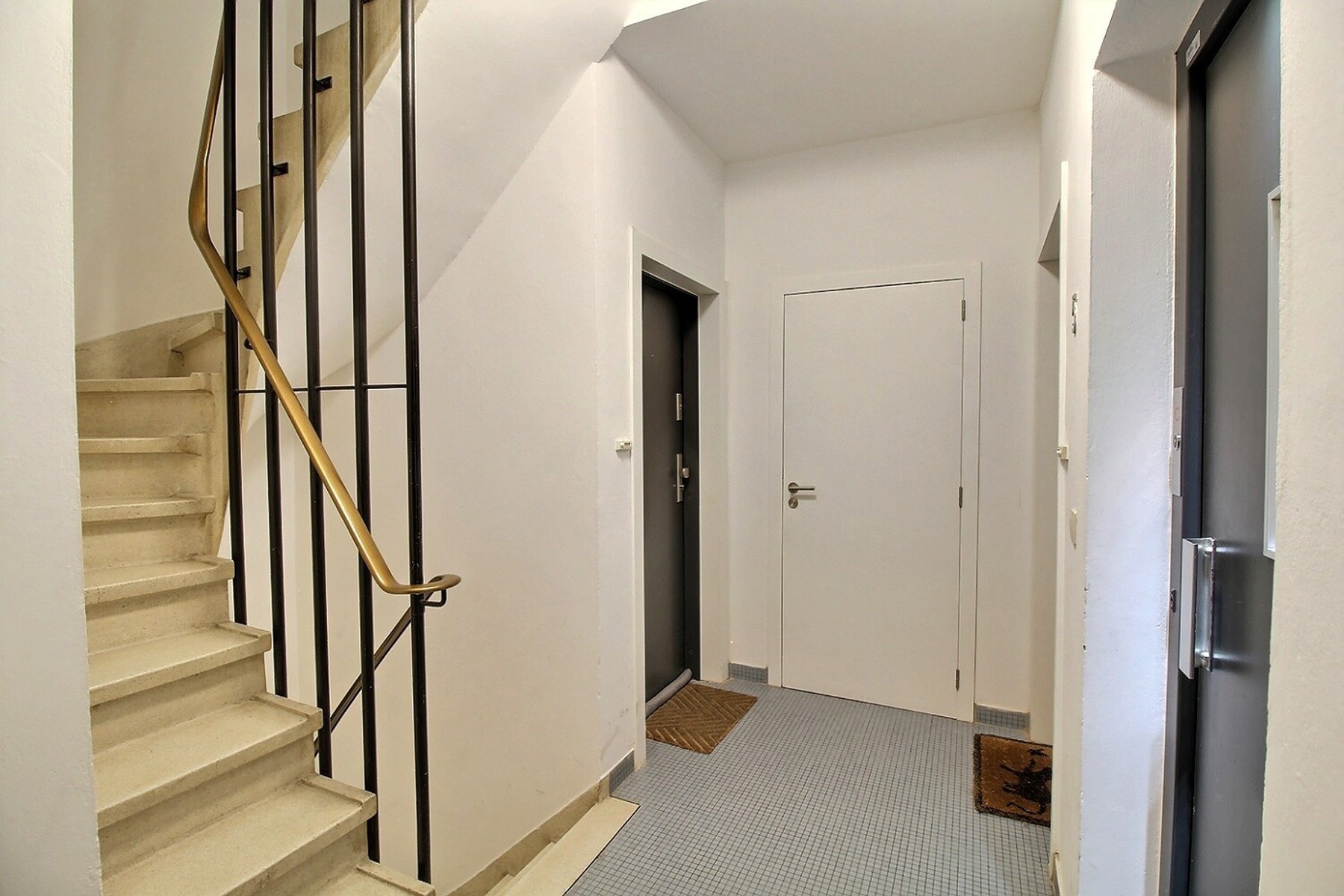 225 Avenue Winston Churchill Uccle,1180,1 Bedroom Slaaplamers,1 Room Kamers,1 BathroomBadkamers,Apartment,Avenue Winston Churchill,5,7765531