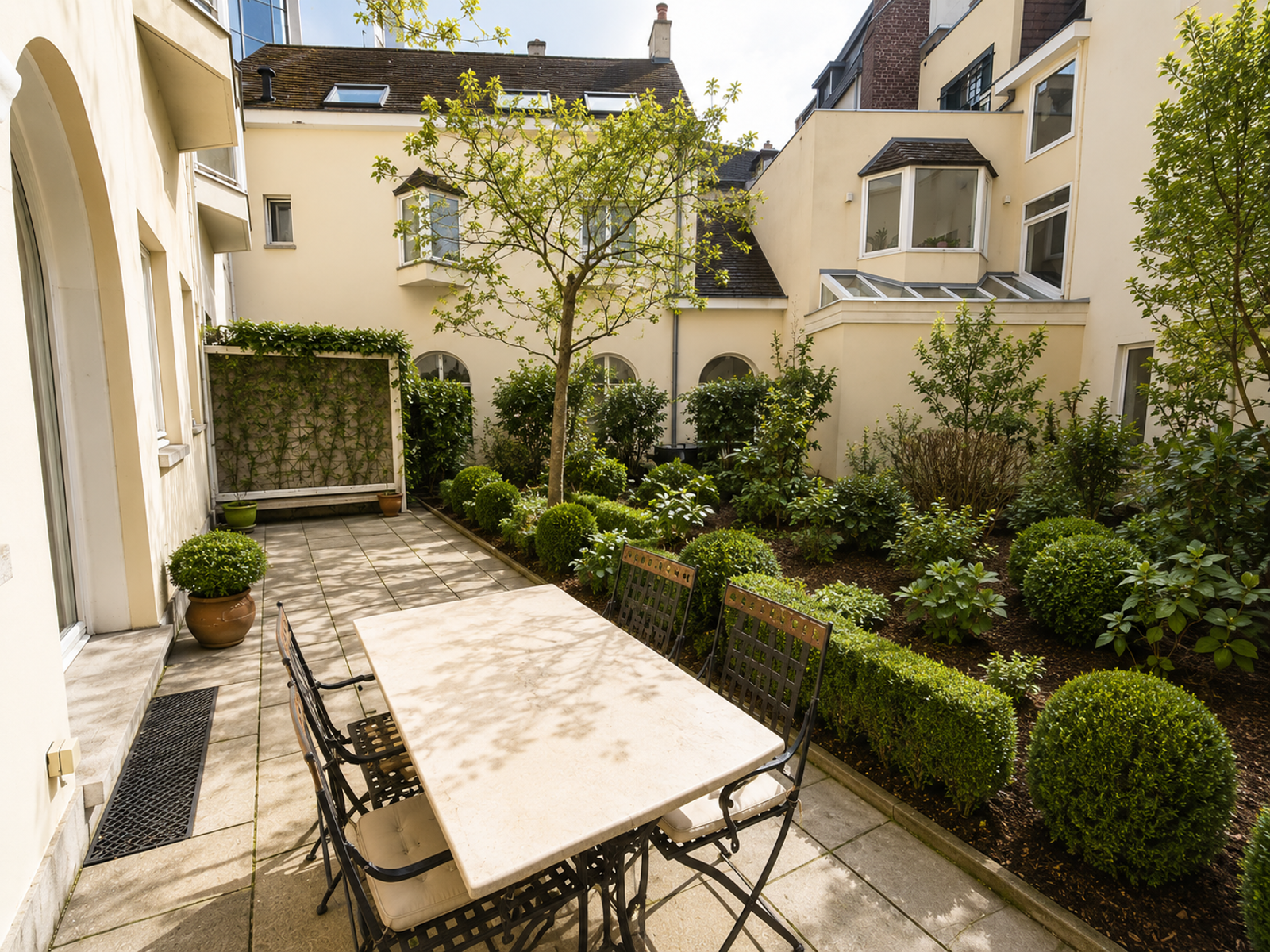5 Rue des Quatre Fils Aymon Bruxelles,1000,3 Chambres à coucher Chambres à coucher,3 Pièces Pièces,3 Salle de bainSalle de bain,Maison,Rue des Quatre Fils Aymon,7854051