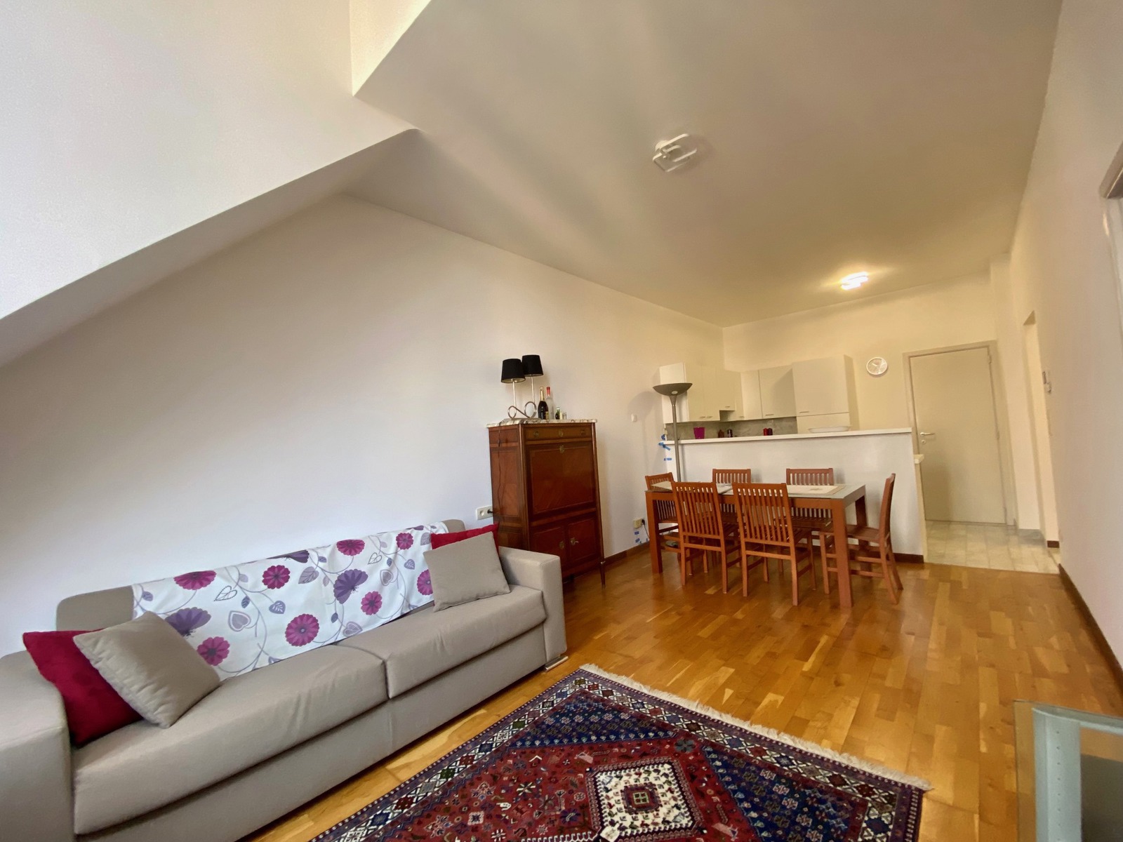 105 Rue Froissart Bruxelles,1040,1 Bedroom Slaaplamers,1 Room Kamers,1 BathroomBadkamers,Apartment,Rue Froissart,5,7892986