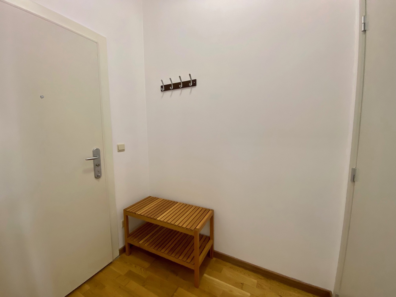 105 Rue Froissart Bruxelles,1040,1 Bedroom Slaaplamers,1 Room Kamers,1 BathroomBadkamers,Apartment,Rue Froissart,5,7892986
