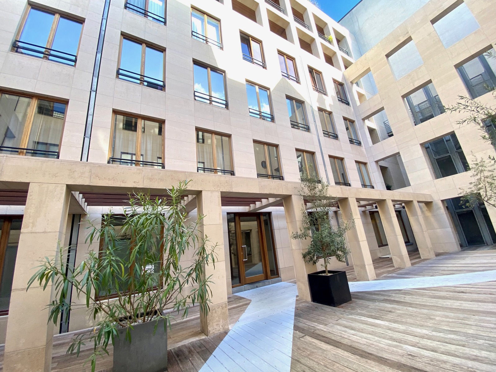 56 Rue de la Montagne Bruxelles,1000,Office,Rue de la Montagne,7894575