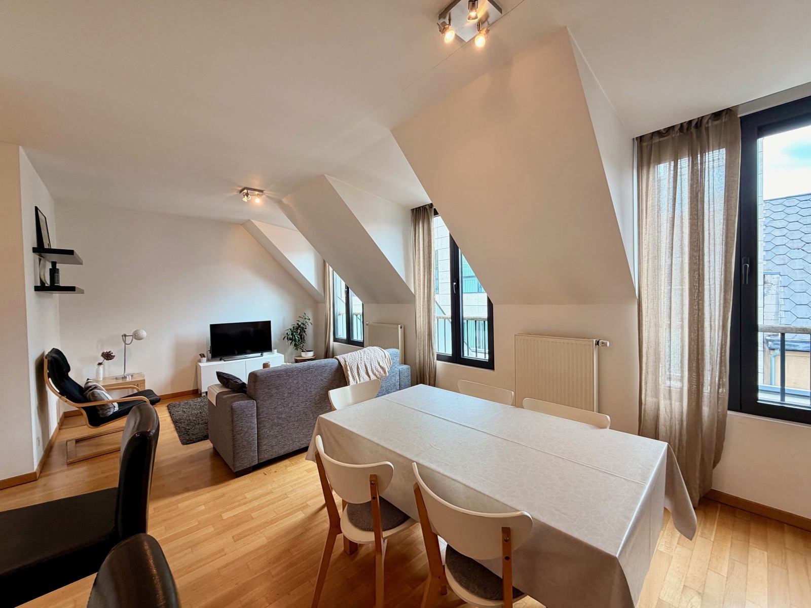 36 Rue d'Edimbourg Ixelles,1050,1 Bedroom Slaaplamers,1 Room Kamers,1 BathroomBadkamers,Apartment,Rue d'Edimbourg,4,7911767